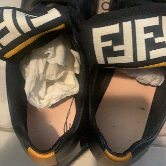 Fendi sneakers - Picture 6 of 6